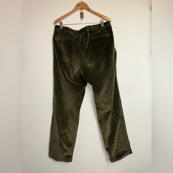 Orvis Men's Size 38 Supercord Pleated Corduroy Pants Green Leather Pocket Trim - Picture 2 of 9